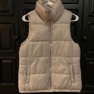 Old Navy Puffer Vest Pale Pink